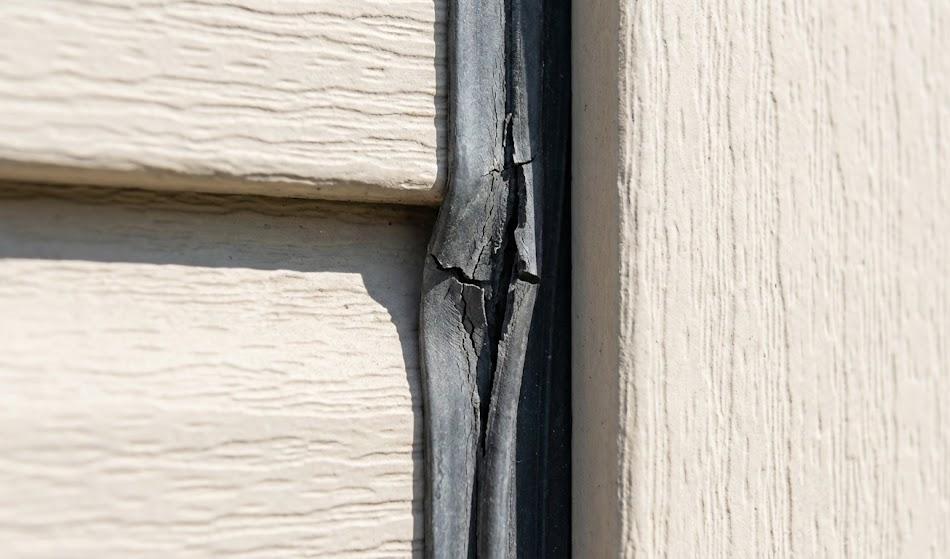 失敗の原因No.1！「ガスケット（目地）」の罠